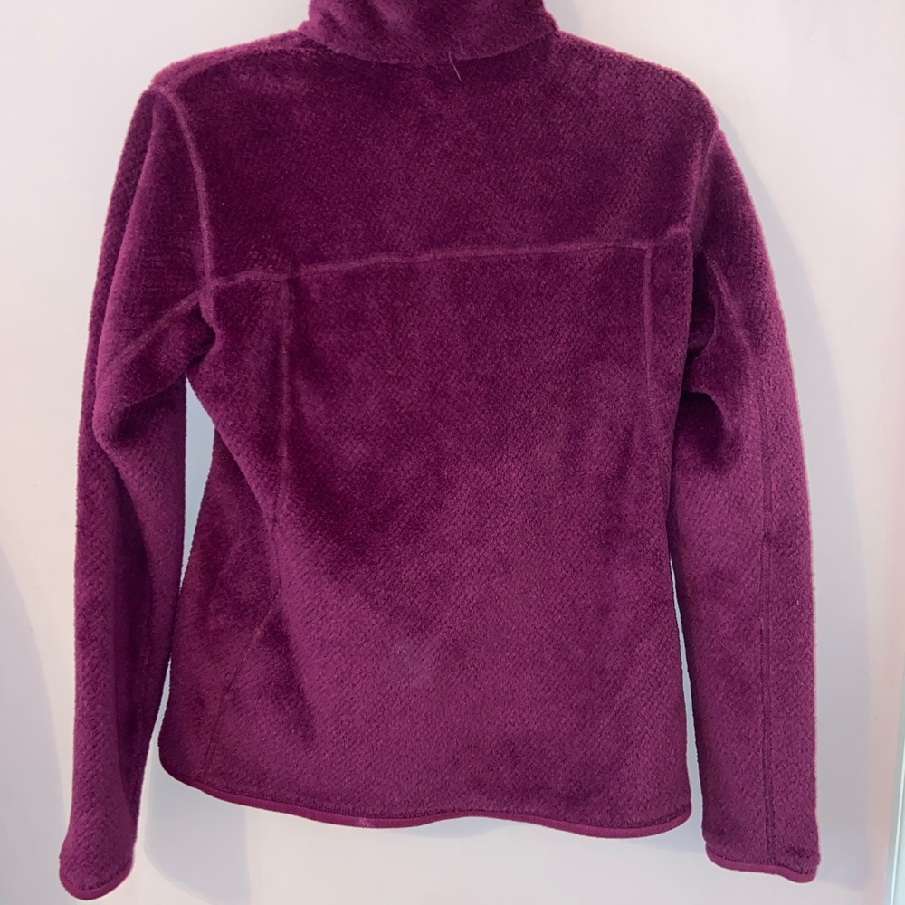 SOLD🌟patagonia fleece pullover - Picture 3 of 3
